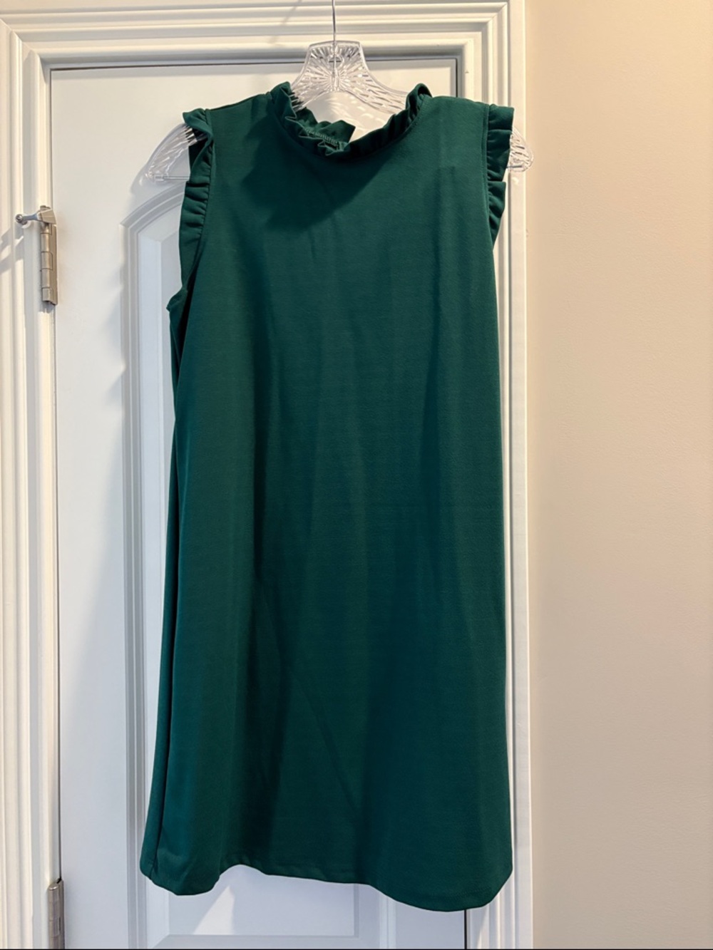 Sleeveless Ruffle Neck Shift Dress - Forest Green